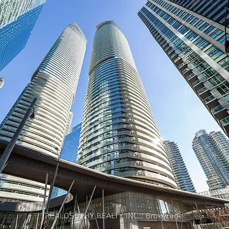 Modern Studio High Floor ,Cn Tower, Scotiaarena